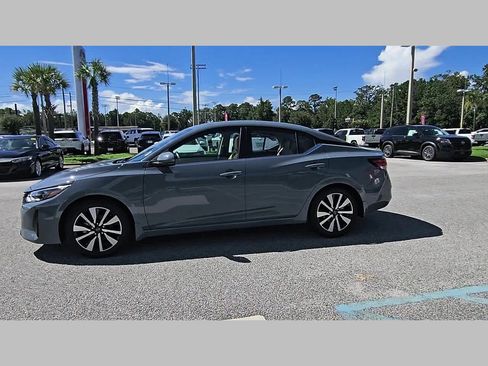 Used 2024 Nissan Sentra SV w/ SV Premium Package FWD image 25
