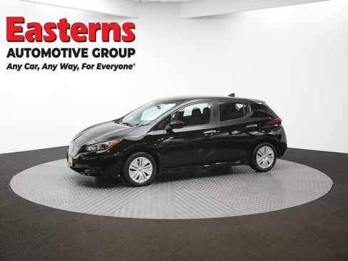 Used 2024 Nissan Leaf S image 55