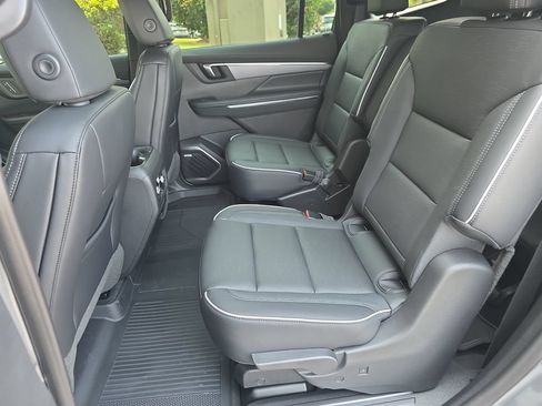 New 2026 Buick Enclave Sport Touring w/ Power Package FWD image 33