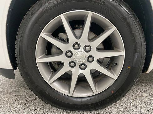 Used 2017 Buick Enclave Leather image 23