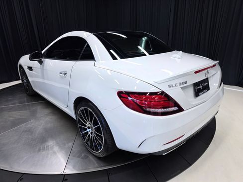 Used 2019 Mercedes-Benz SLC 300 image 50