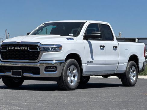 New 2026 RAM 1500 Big Horn AWD/4WD image 7