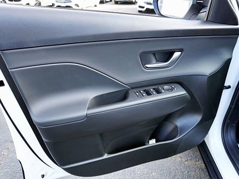 New 2026 Hyundai Kona SEL Premium FWD image 25