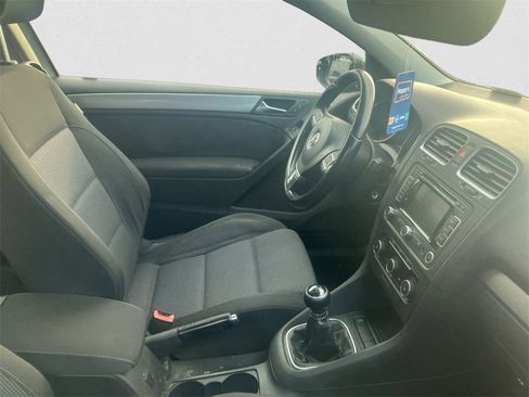 Used 2012 Volkswagen Golf TDI image 10