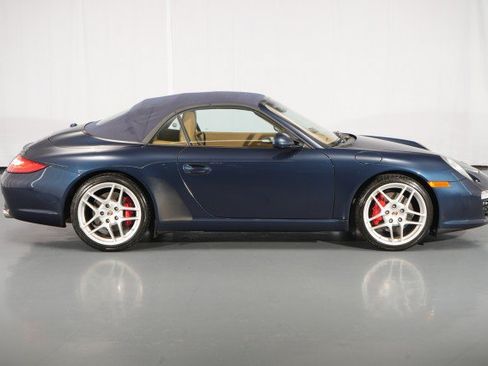 Used 2011 Porsche 911 Carrera S RWD image 10