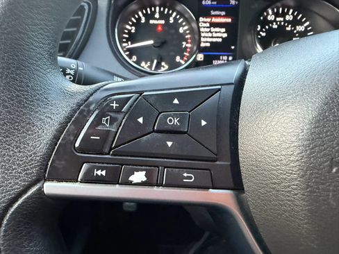Used 2020 Nissan Rogue Sport S w/ Appearance Package AWD/4WD image 20