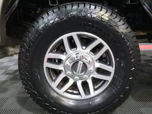 Used 2019 Ford F250 Lariat w/ Lariat Value Package AWD/4WD image 78