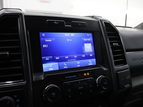 Used 2022 Ford F350 XLT w/ XLT Value Package image 11