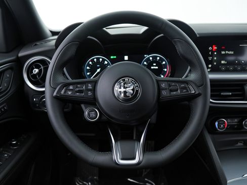 New 2026 Alfa Romeo Stelvio Sprint w/ Convenience Package AWD/4WD image 18