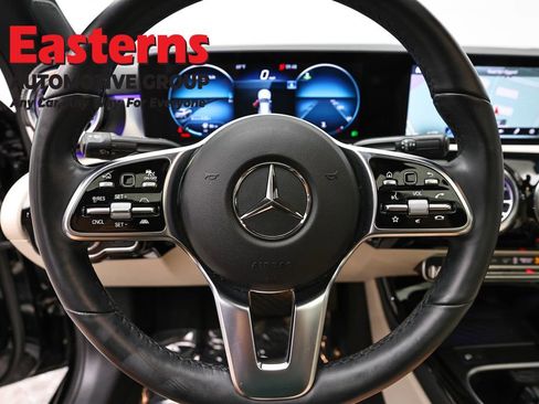Used 2023 Mercedes-Benz CLA 250 4MATIC image 10