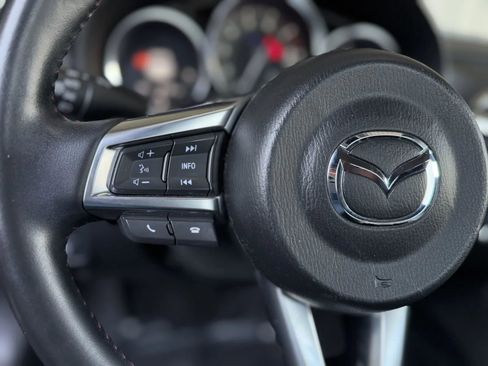 Used 2018 MAZDA MX-5 Miata RF Grand Touring image 19
