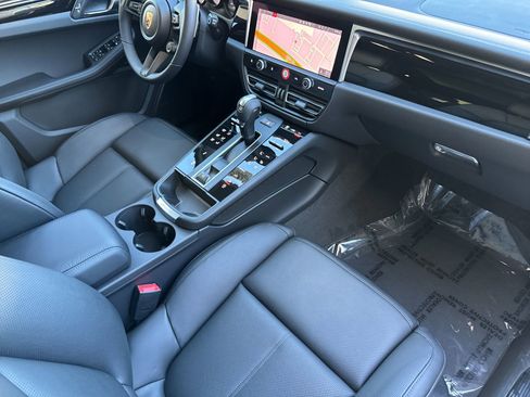 New 2026 Porsche Macan Turbo image 18
