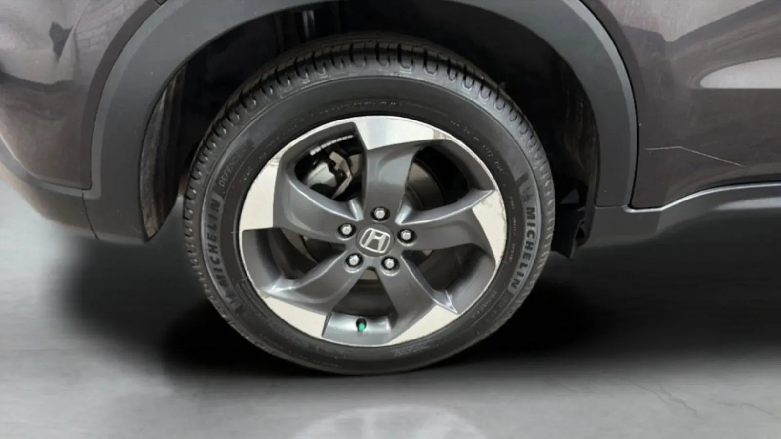 Used 2018 Honda HR-V EX image 26