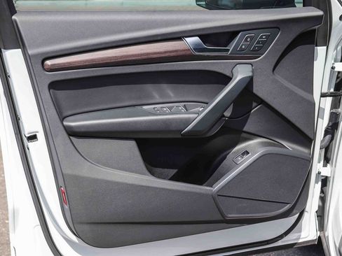 Certified 2023 Audi Q5 Premium w/ Convenience Package AWD/4WD image 23