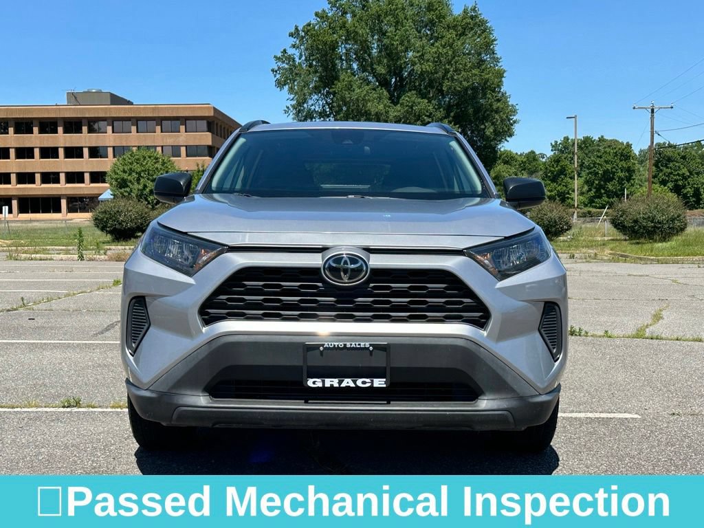 Used 2021 Toyota RAV4 LE FWD image 14