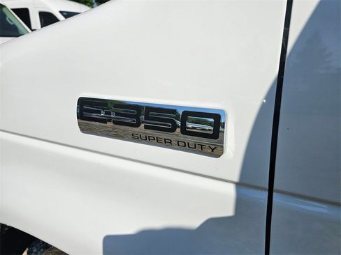 New 2024 Ford E-350 and Econoline 350 Super Duty w/ Power Windows & Locks Group image 24