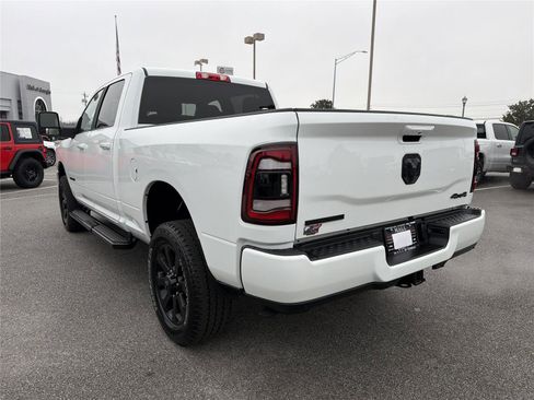 Used 2024 RAM 2500 Big Horn w/ Night Edition image 8