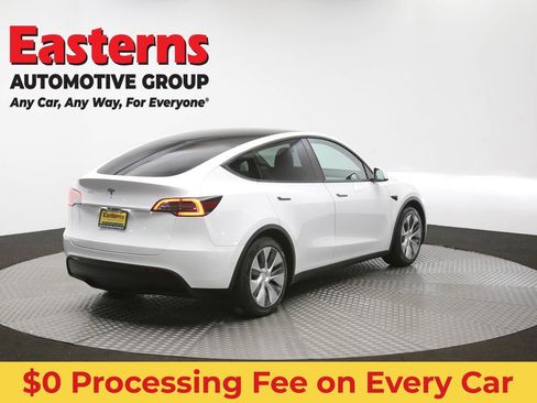 Used 2022 Tesla Model Y Long Range AWD/4WD image 35