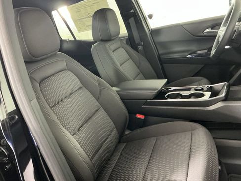 New 2027 Chevrolet Equinox LT AWD/4WD image 9
