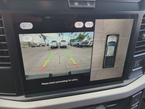 New 2025 Ford F250 XLT w/ Black Appearance Package image 29