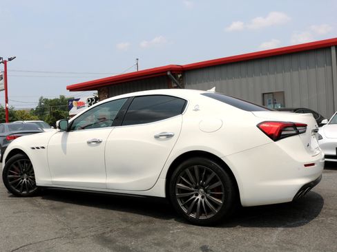 Used 2021 Maserati Ghibli S image 7