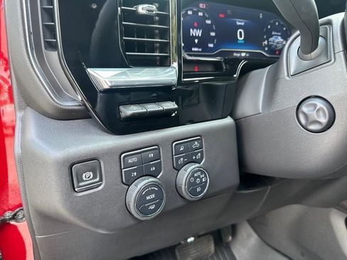 Used 2024 Chevrolet Silverado 1500 LTZ image 7