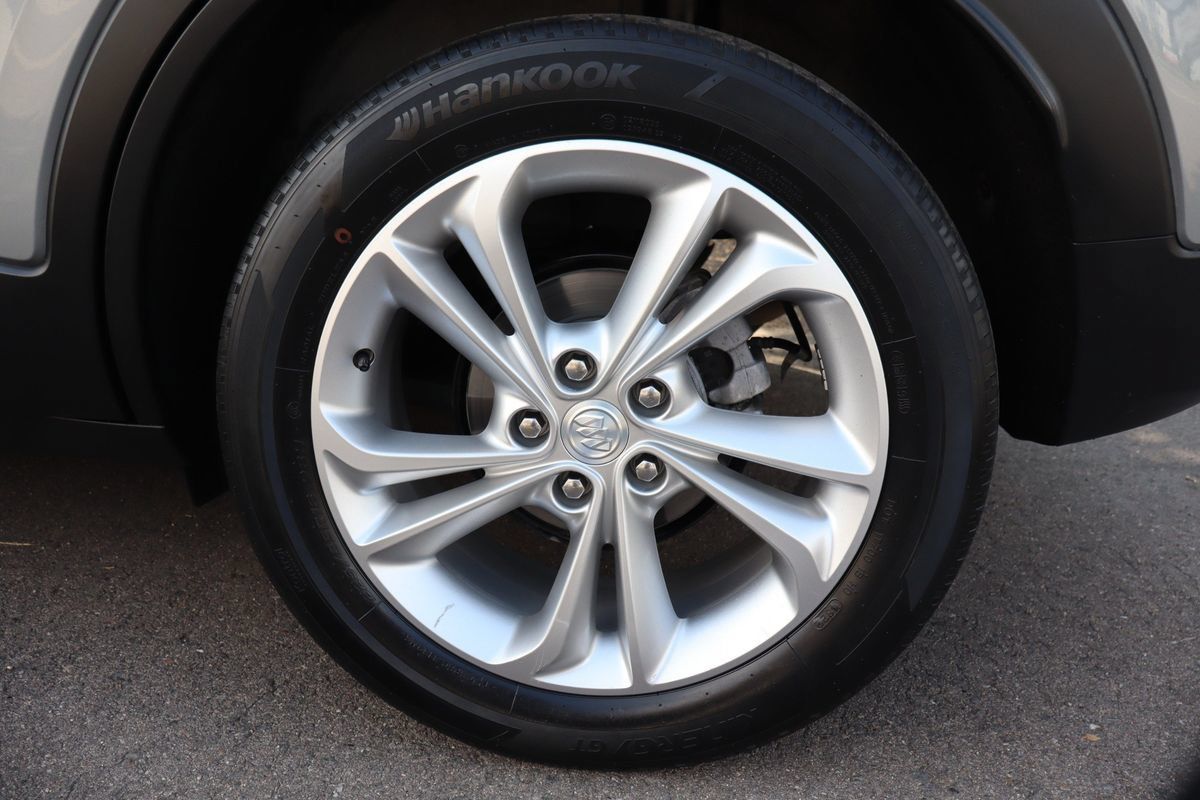 Used 2023 Buick Encore GX Preferred w/ Cold Weather Comfort Package FWD image 42