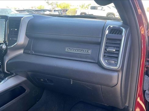Used 2025 RAM 1500 Laramie AWD/4WD image 17