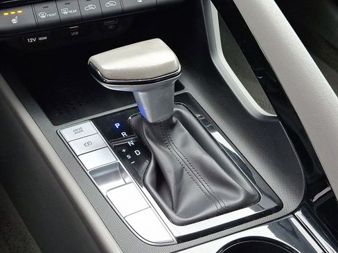 Certified 2023 Hyundai Elantra SEL w/ Convenience Package image 14