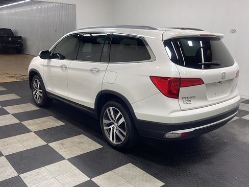 Used 2018 Honda Pilot Elite image 17