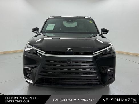 Used 2024 Lexus TX 350 FWD w/ Technology Package image 2