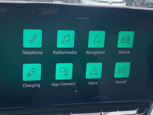 Used 2023 Volkswagen ID.4 Pro image 11