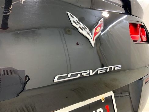 Used 2016 Chevrolet Corvette Stingray Coupe RWD image 28