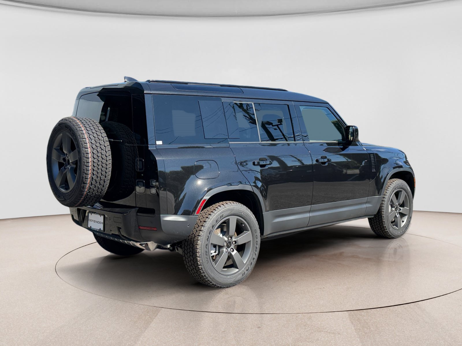 New 2026 Land Rover Defender 110 S AWD/4WD image 5