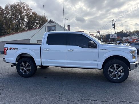 Used 2017 Ford F150 XLT w/ Equipment Group 302A Luxury image 7
