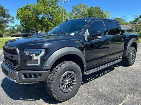 Used 2020 Ford F150 Raptor w/ Equipment Group 802A Luxury AWD/4WD image 8