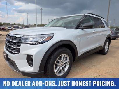 New 2026 Ford Explorer Active w/ Active Comfort Package