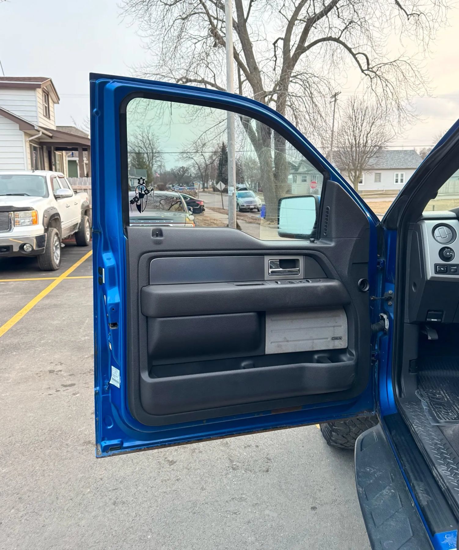 Used 2010 Ford F150 Raptor AWD/4WD image 16