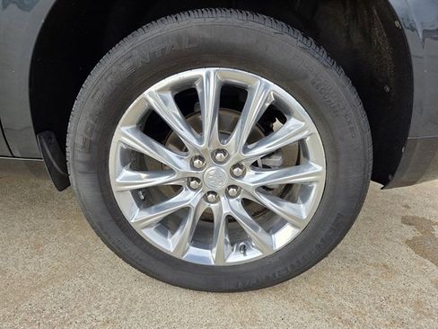 Used 2020 Buick Enclave Premium w/ Sun and Sites Package image 15