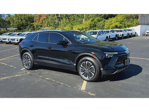 Certified 2024 Chevrolet Blazer EV LT image 2