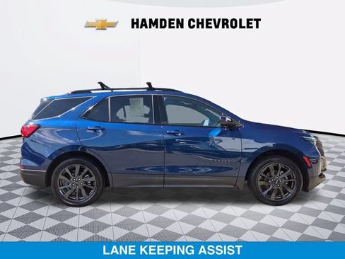Used 2023 Chevrolet Equinox RS AWD/4WD image 2
