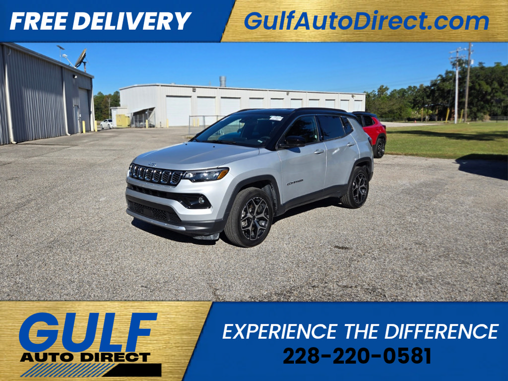 Used 2025 Jeep Compass Limited AWD/4WD image 3
