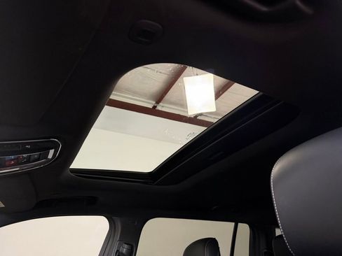 Used 2023 Jeep Grand Cherokee L Laredo AWD/4WD image 25