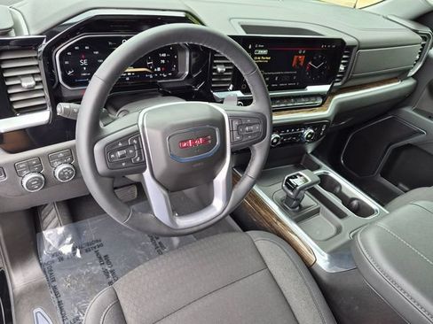 Used 2026 GMC Sierra 1500 Elevation AWD/4WD image 9