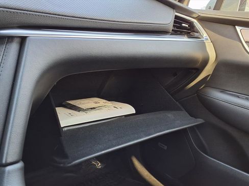 Certified 2024 Cadillac XT6 Luxury image 27