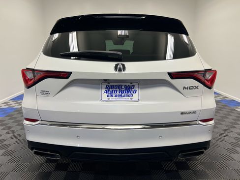 Used 2023 Acura MDX SH-AWD w/ Technology Package image 13