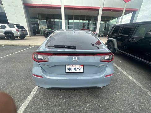 Used 2022 Honda Civic Sport Touring image 5