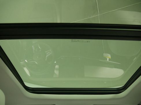 New 2025 Honda Prologue Touring image 15