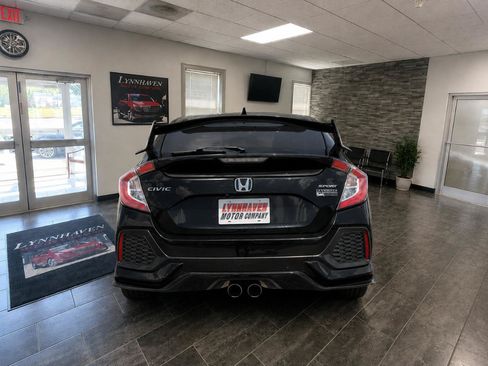 Used 2017 Honda Civic Sport image 14