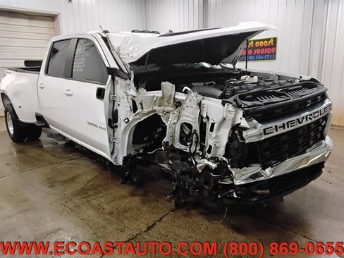 Used 2023 Chevrolet Silverado 3500 LT w/ Convenience Package image 1